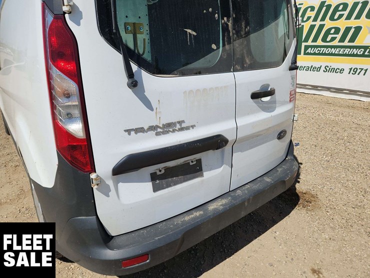 2017-ford-transit-connect-image-38