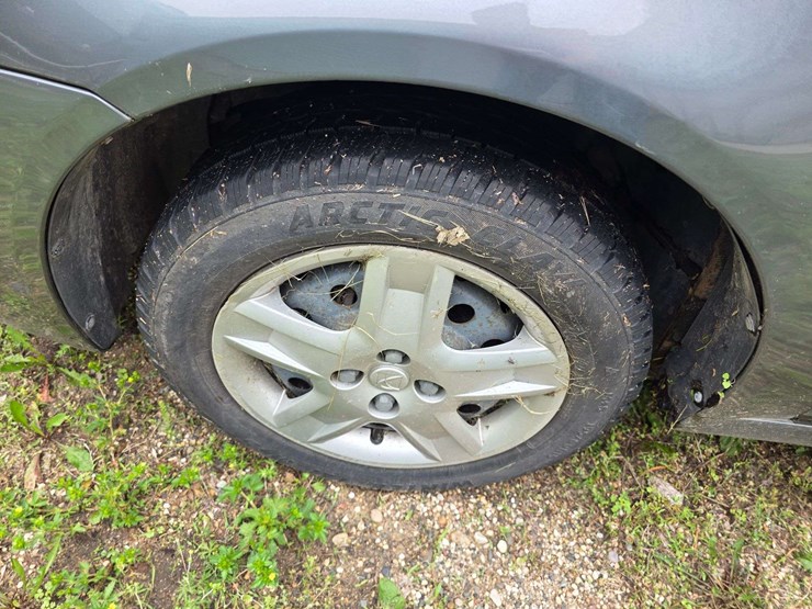 2007-saturn-ion,-89,802-miles,-auto-transmission,-2.2l-eco-tech-engine,-cd/am/fm,-4-door,-15”-tires,-image-16