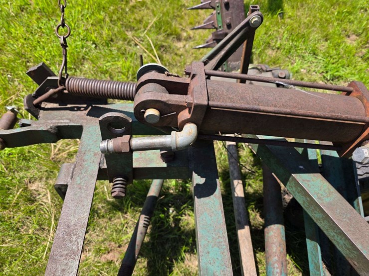 3pt-sickle-mower,-6’-bar,-rivet-sections,-540-pto,-quick-connect-on-hydraulic-cylinder-image-10