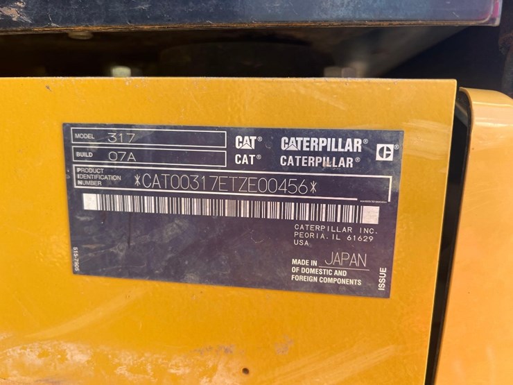 2021-caterpillar-317-image-15