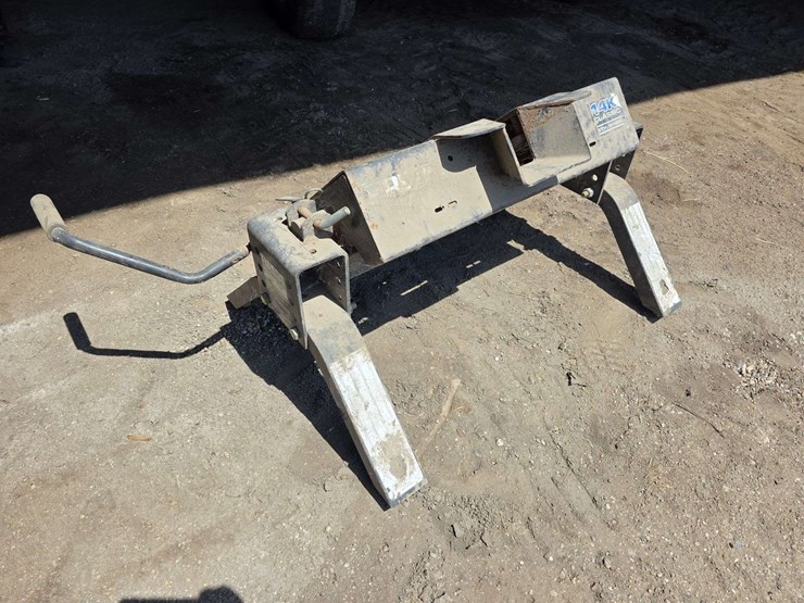 reese-5th-wheel-hitch-image-5