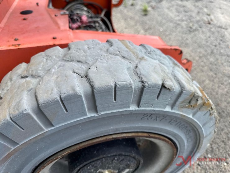 2015-jlg-e400ajpn-image-7