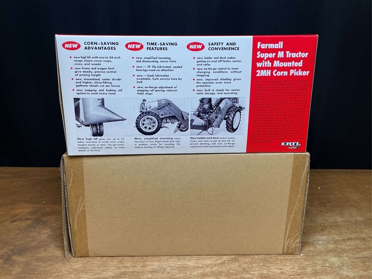 1/16-farmall-super-m-w/picker-2007-nftm-nib-ertl-image-10