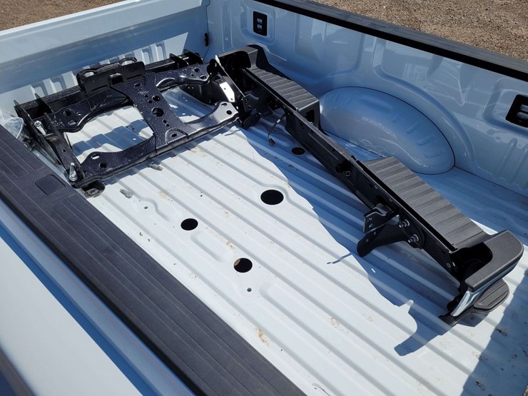 2025-ford-truck-bed-image-11