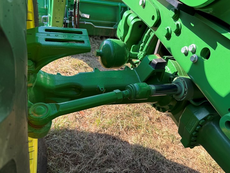 john-deere-6155r-image-18