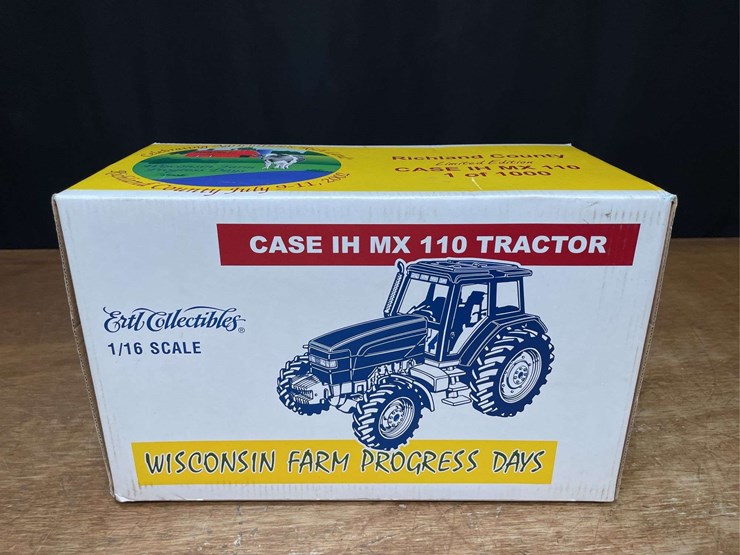 1/16-case-ih-mx110-2002-wisconsin-nib-ertl-image-12