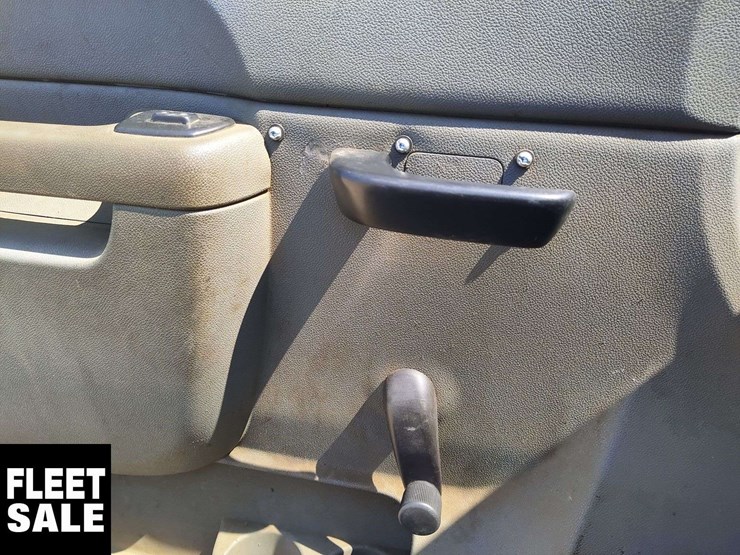 2014-chevrolet-silverado-3500hd-image-62