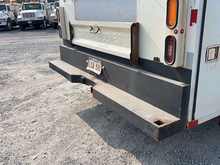 2017-ford-f350-image-33