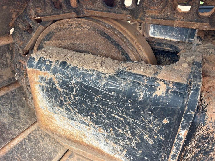 2021-caterpillar-317-image-30