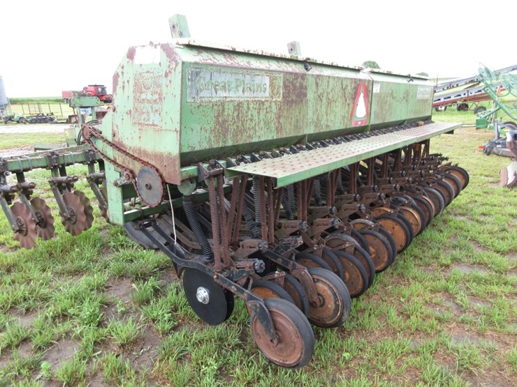 great-plains-grain-drill-image-6