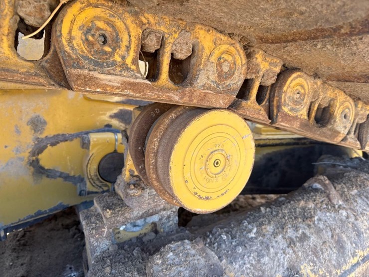 2018-caterpillar-d6t-lgp-image-15