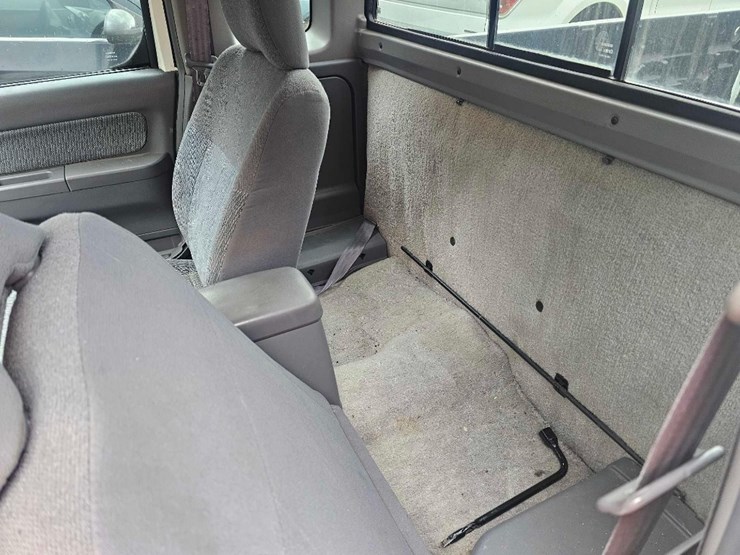 1998-nissan-frontier-image-6