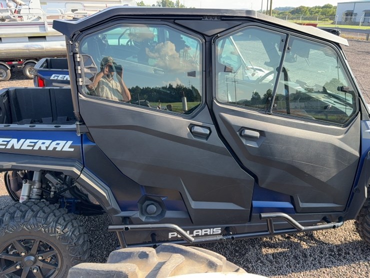 2020-general-polaris-image-7