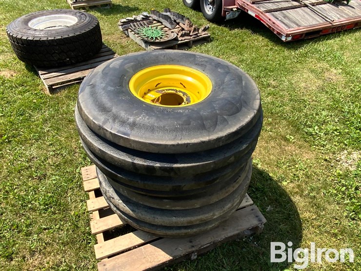 firestone-16.5l-16.1-tires-on-8-bolt-rims-image-7