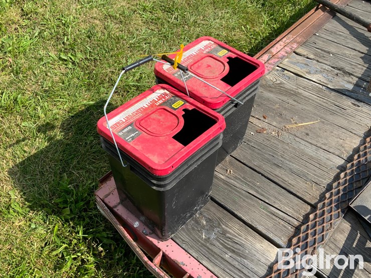 buckets-of-chain-image-8