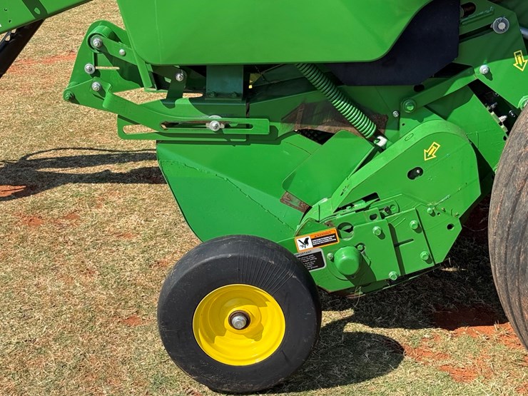 2023-john-deere-460m-image-15