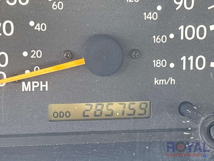 1999-toyota-tacoma-image-8
