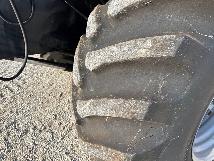 massey-ferguson-8780xp-image-11