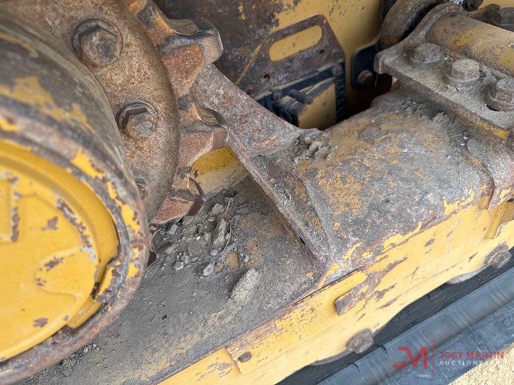 caterpillar-249d3-image-11