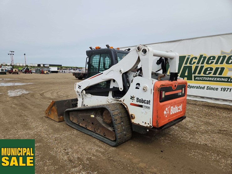 2014-bobcat-t750-image-2