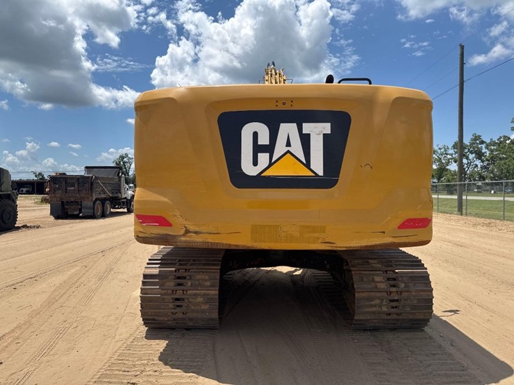 2018-caterpillar-320gc-image-7