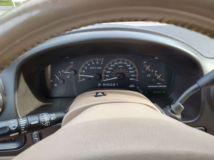 2003-ford-expedition-image-20