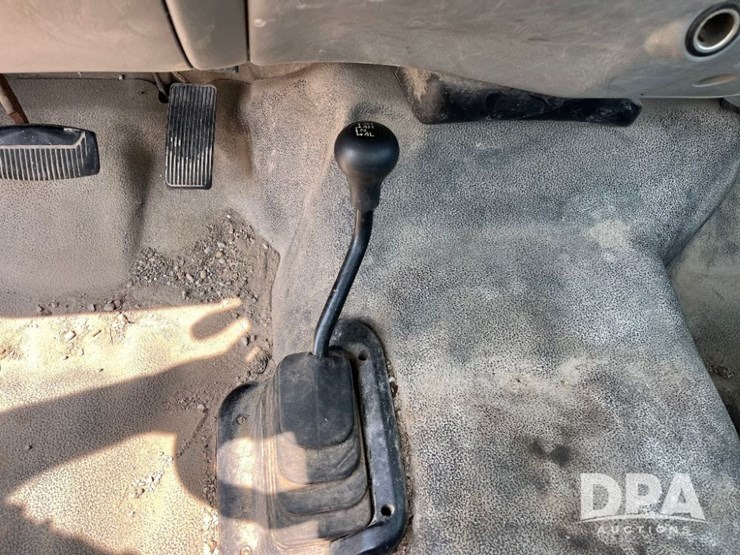 2005-ford-f250-xl-image-61