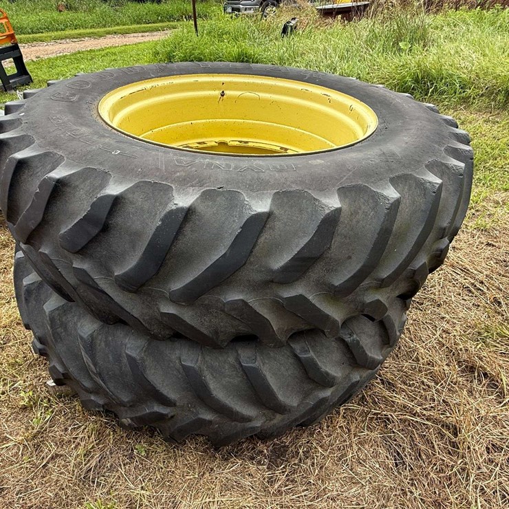 JOHN DEERE 12