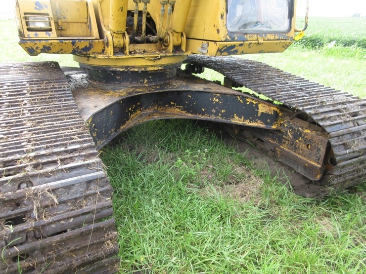 komatsu-pc200-lc-image-12