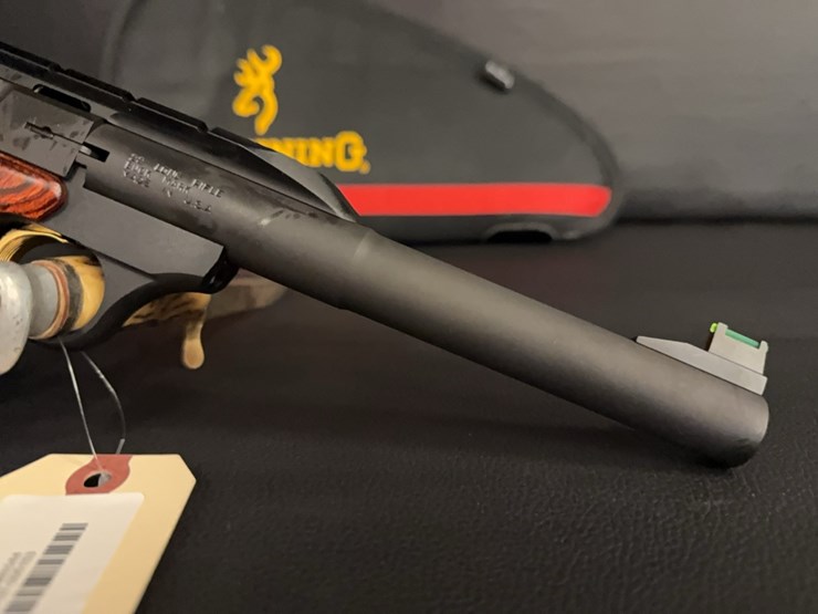browning-buck-mark-pistol-image-4