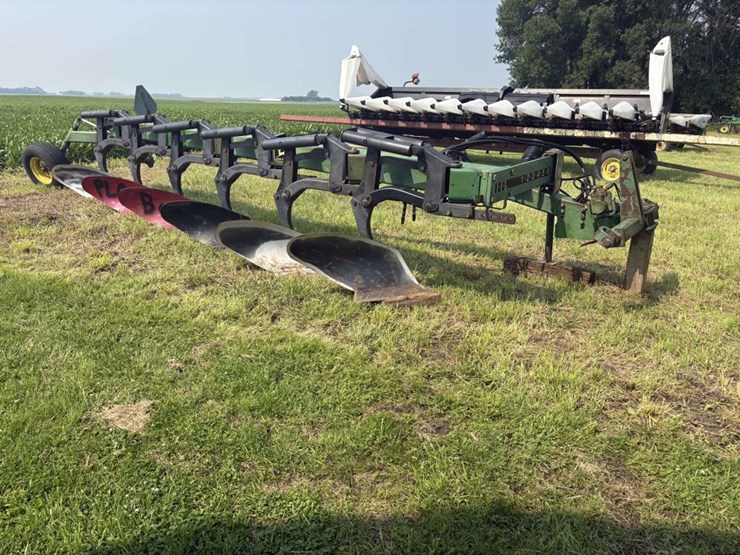 john-deere-2800-image-1