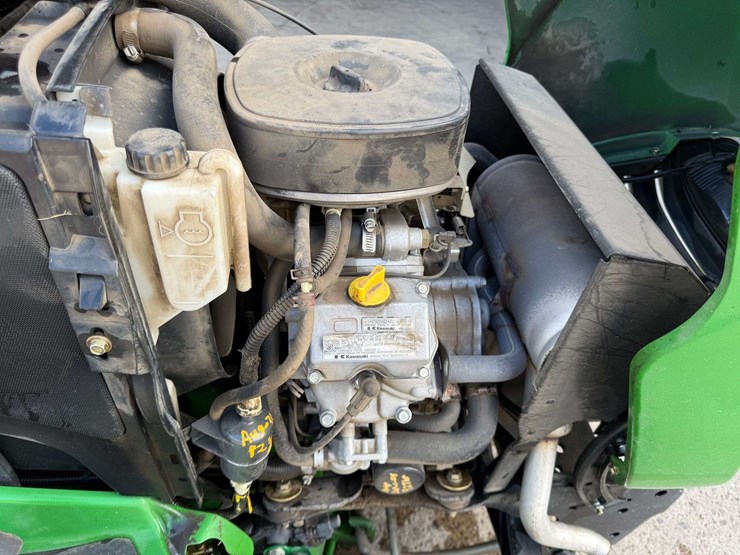 john-deere-x720-image-19
