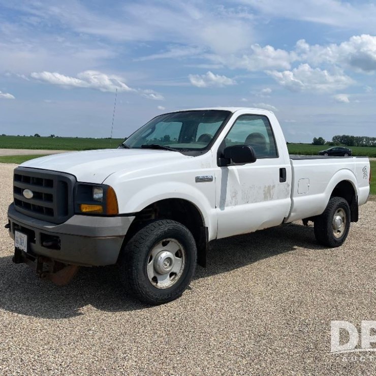 2005 FORD F250 XL