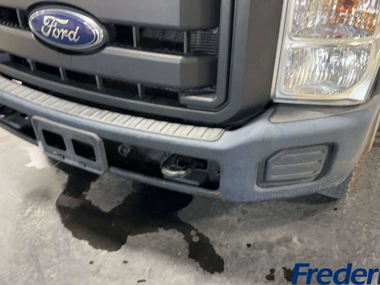 2016-ford-f350-image-32
