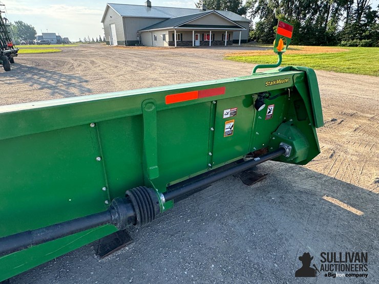 2014-john-deere-612c-stalkmaster-image-19