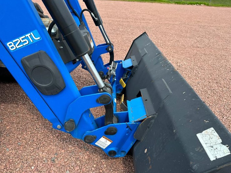 2017-new-holland-t5.110-image-31