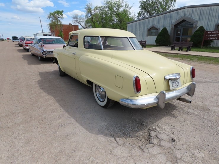 1950-studebaker-champion-coupe-image-9