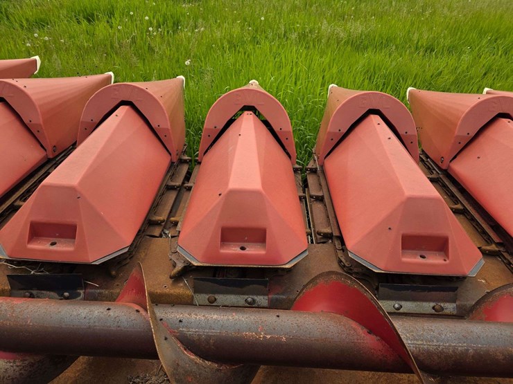 case-ih-1083-image-22