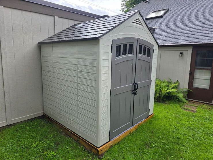 7’-x-7’-suncast-storage-shed,-poly-floor,-appears-to-have-no-leaks,-*buyer-is-responsible-for-remova-image-1
