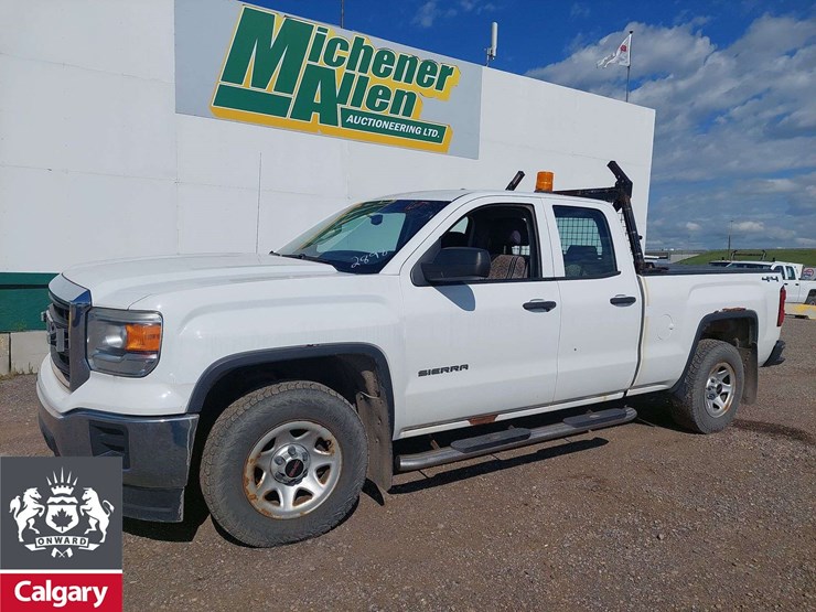 2015-gmc-sierra-1500-image-1