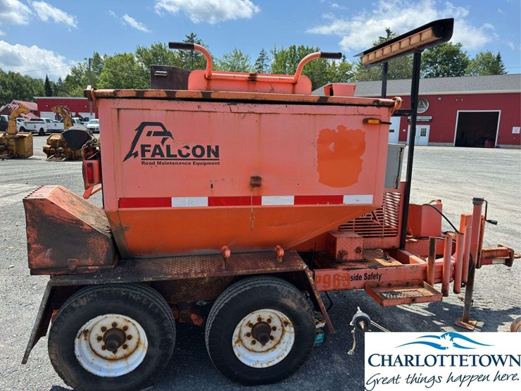 2009-falcon-t/a-portable-asphalt-trailer-image-8