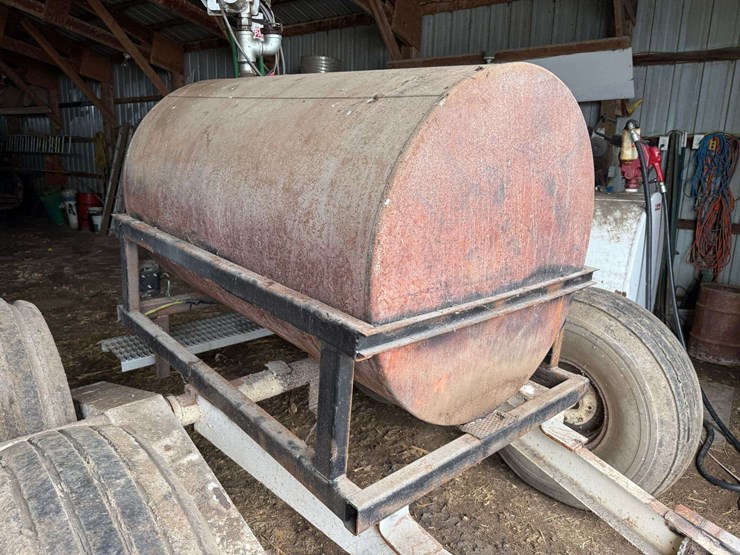 homemade-fuel-trailer-image-9