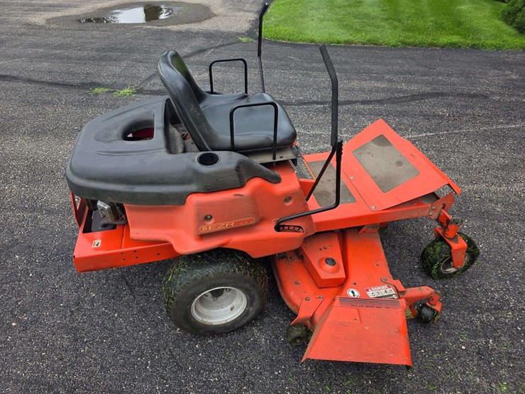 ariens-48”-zero-turn-lawn-mower,-vanguard-16hp-v-twin-engine,-flex-n-float-deck,-model:-ezr1648,-run-image-22