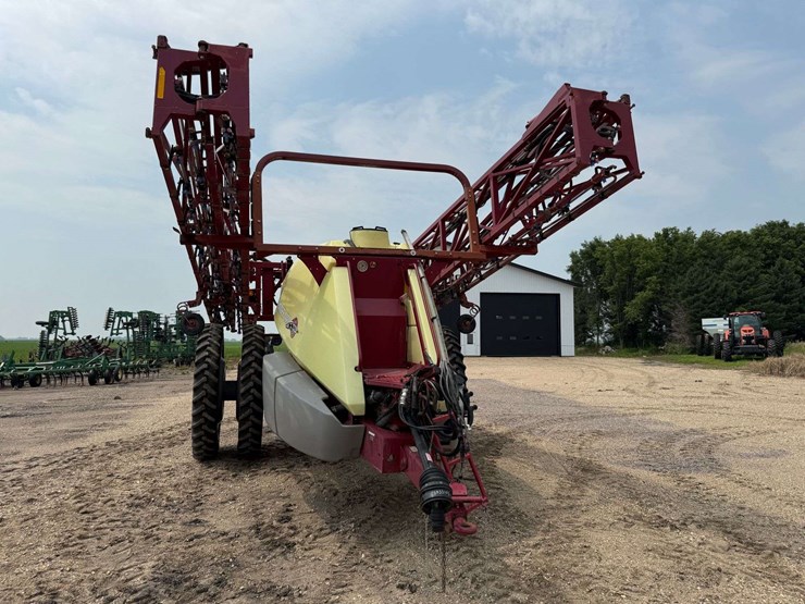 hadri-commander-4400-pull-type-sprayer,-132’-booms,-auto-height-control,-steerable-axle,-john-deere-image-5