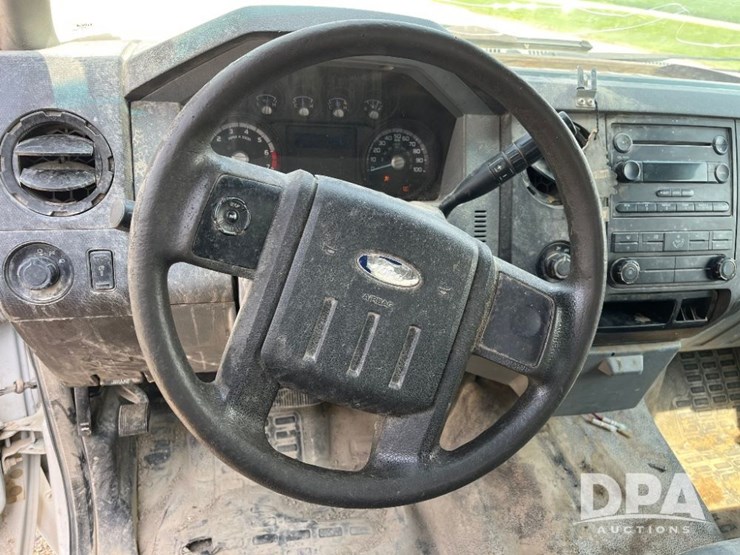 2011-ford-f250-image-54