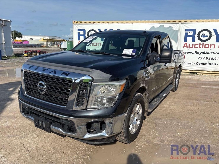 2017-nissan-titan-image-1