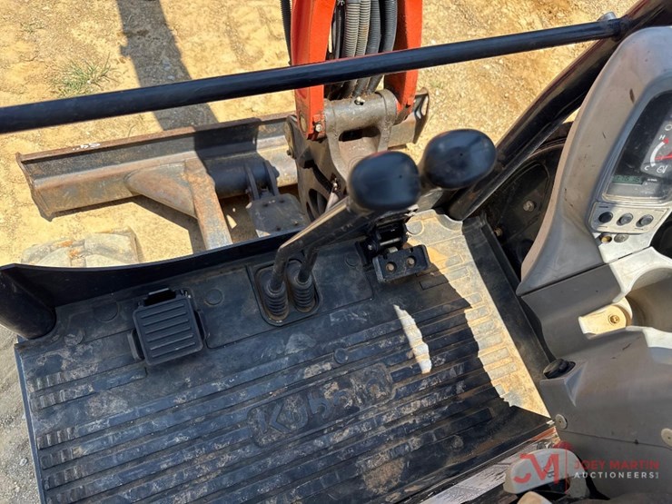 2019-kubota-u27-4-image-15