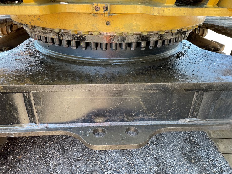 caterpillar-345c-image-28