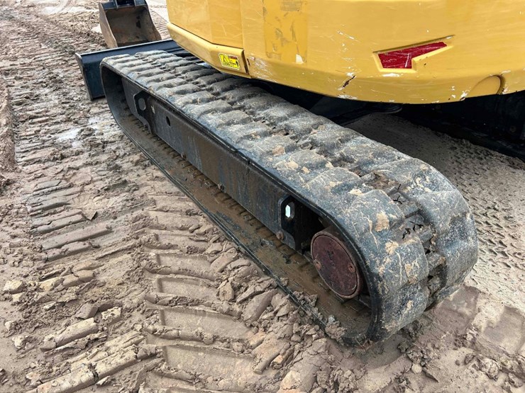 2022-caterpillar-305cr-image-26