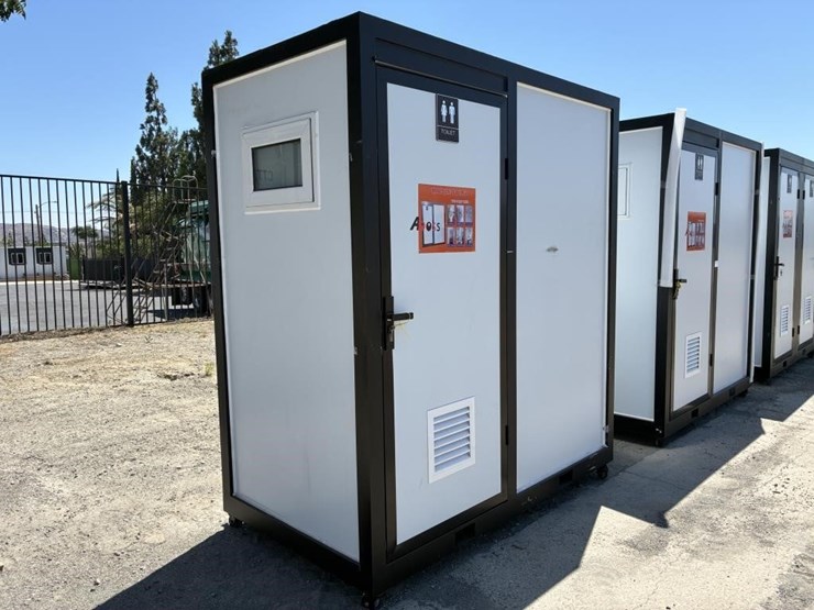 49"x87"x98"-portable-restroom-w/-shower-image-2